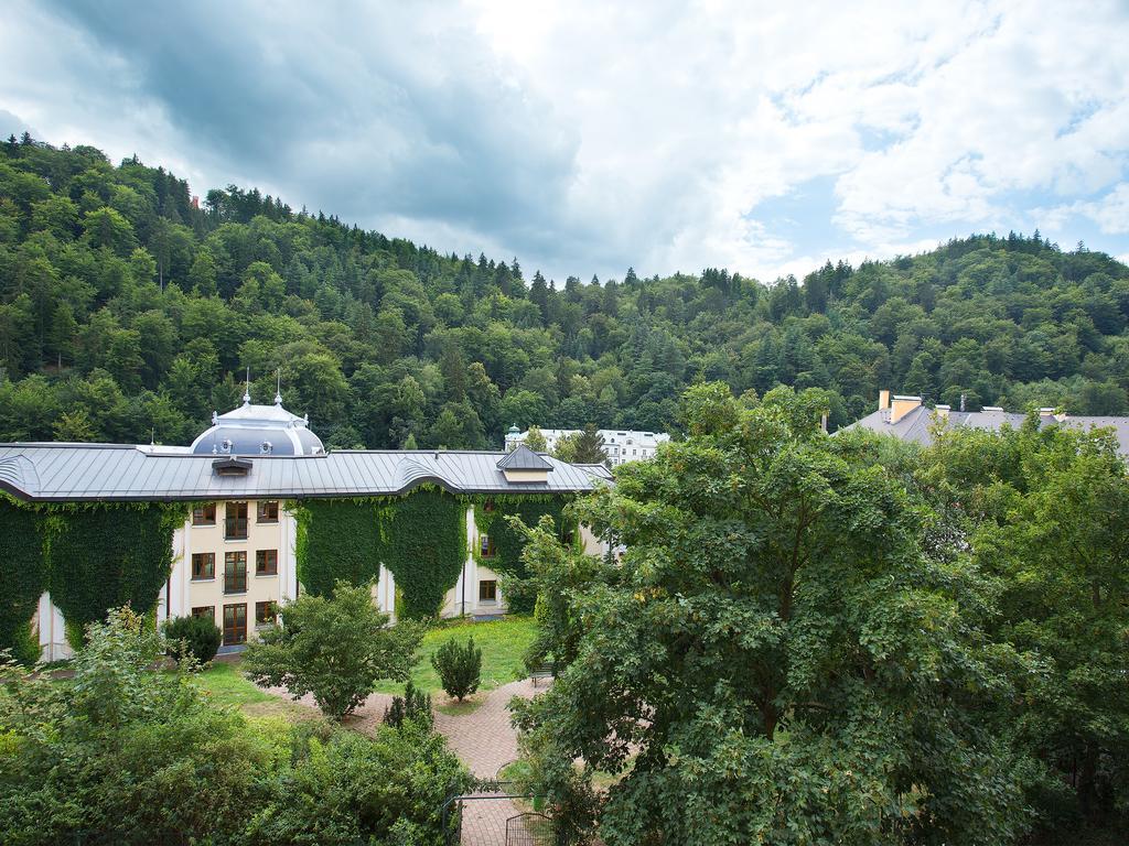 Lyra Apartments Karlovy Vary Habitación foto